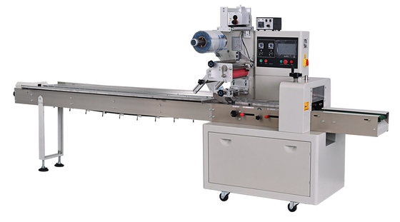Film horizontal rotatoire automatique de machine à emballer d'écoulement tirant vers le bas