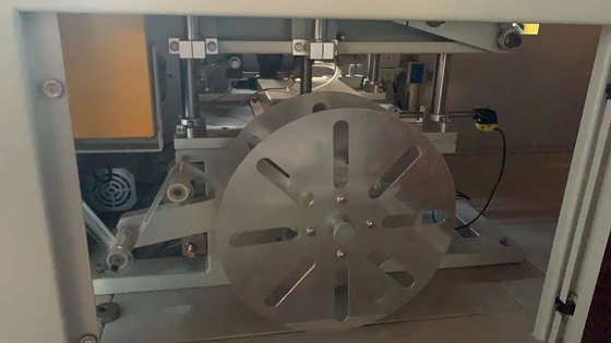 Cachetage à grande vitesse de rétrécissement d'enveloppe de la machine POF de douille en plastique automatique de film