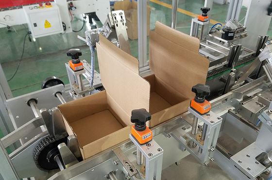 Formation de la machine ondulée de pliage de cartons de caisse d'avions de machine automatique de monteur